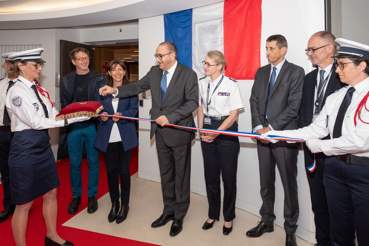 Laurent Nuñez inaugure la nouvelle salle de commandement de la DSPAP
